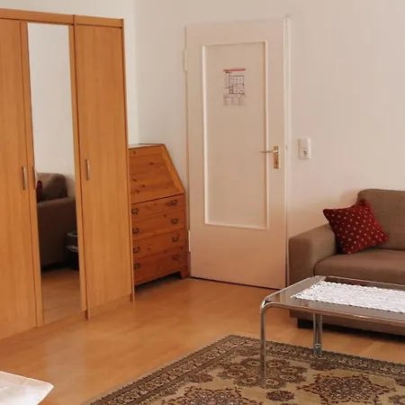 Majestic 3* Berlin